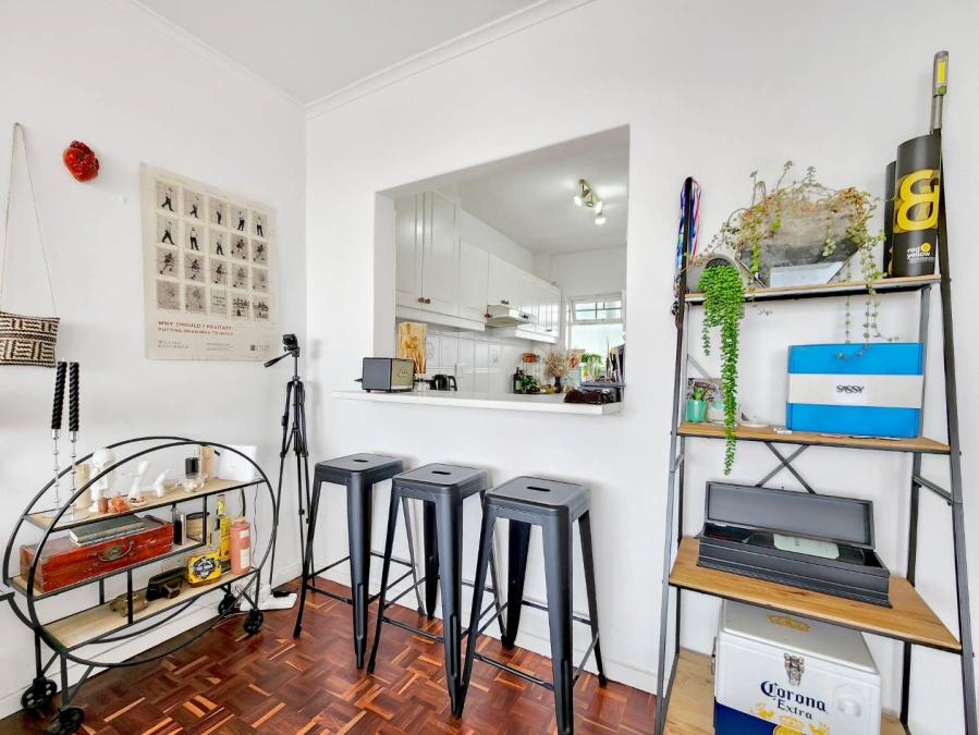 To Let 1 Bedroom Property for Rent in Gardens Western Cape